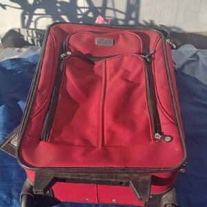 Red Protege Rolling Suitcase